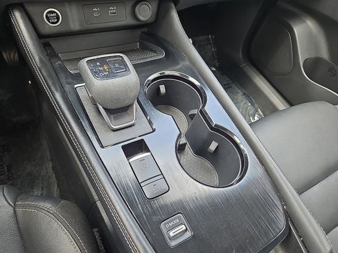 Used 2023 Nissan Rogue SL w/ SL Premium Package FWD image 31
