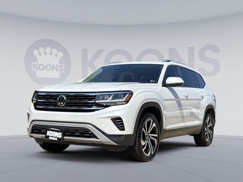 Used 2023 Volkswagen Atlas SEL AWD/4WD image 1