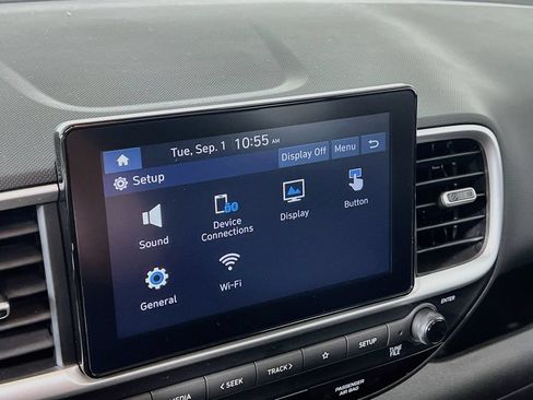 Certified 2026 Hyundai Venue SEL FWD image 14