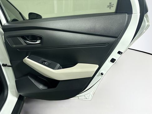 Used 2024 Honda Accord EX image 31