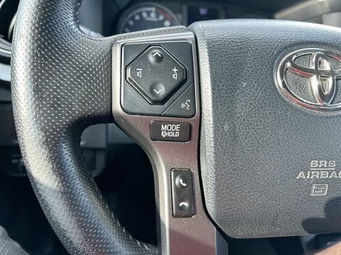 Used 2019 Toyota Tacoma TRD Sport RWD image 15