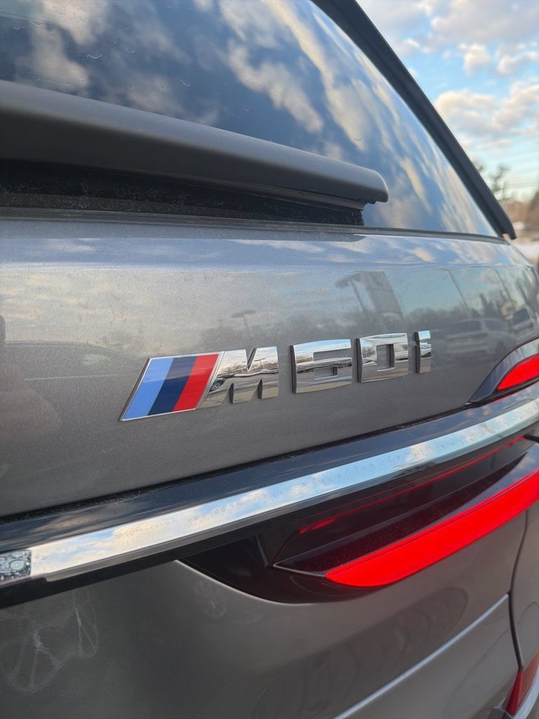 New 2026 BMW X7 M60i AWD/4WD image 36
