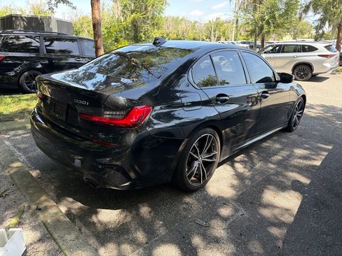 Used 2019 BMW 330i Sedan w/ M Sport Package RWD image 4