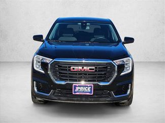 Certified 2024 GMC Terrain SLE video 2