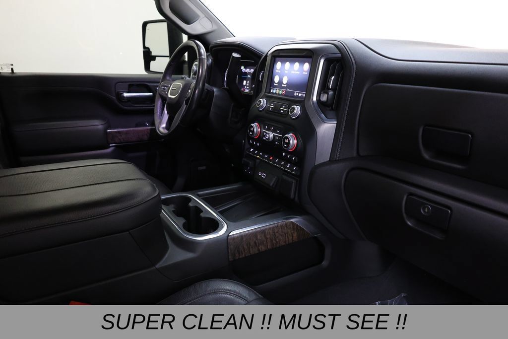 Used 2023 GMC Sierra 2500 Denali w/ Denali Black Diamond Edition AWD/4WD image 19