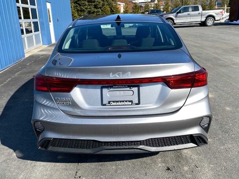 Used 2023 Kia Forte LXS w/ LXS Technology Package image 10