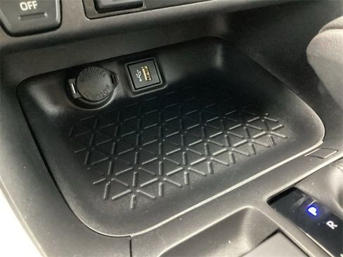 Used 2024 Toyota RAV4 XLE image 23