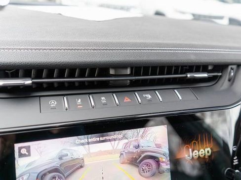 New 2026 Jeep Grand Cherokee L Limited image 22