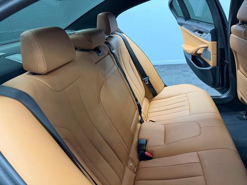 Used 2023 BMW 540i RWD image 45