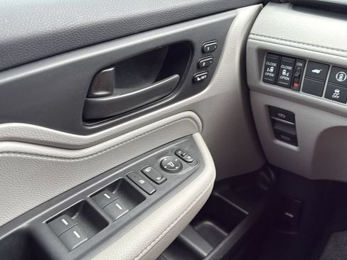 Used 2024 Honda Odyssey EX-L image 20