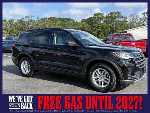New 2026 Ford Explorer Active w/ Active Comfort Package RWD image 2