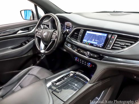 Used 2024 Buick Enclave Premium image 35