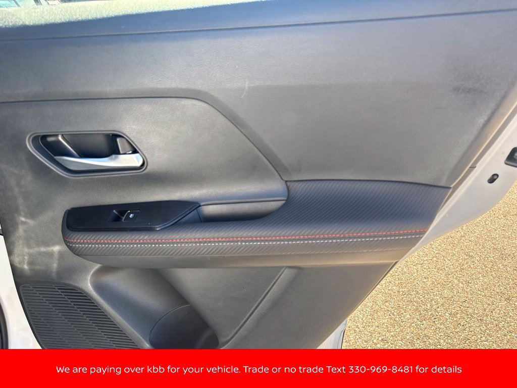 Certified 2025 Nissan Kicks SR AWD/4WD image 32