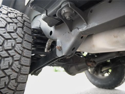 Used 2004 Jeep Wrangler 4WD w/ 30" Tire & Wheel Group image 44