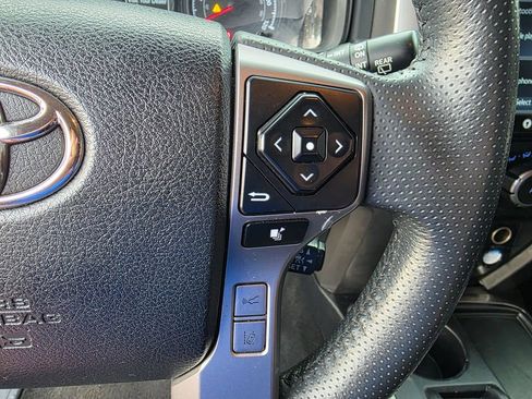 Used 2021 Toyota 4Runner SR5 image 22