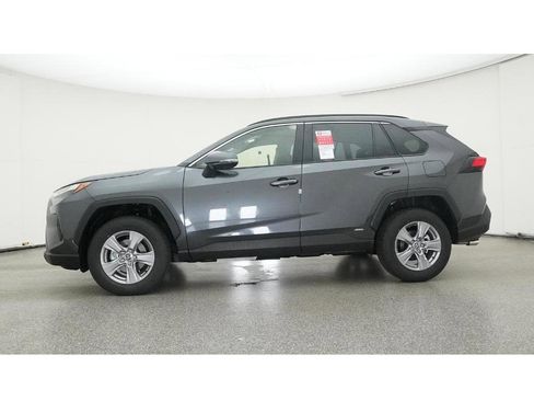 New 2025 Toyota RAV4 XLE AWD/4WD image 20