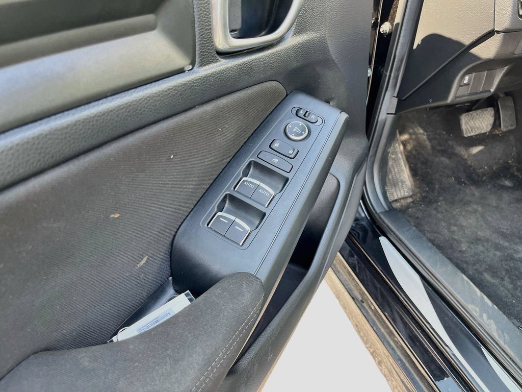 Used 2026 Honda Civic LX image 17