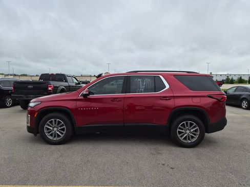 Used 2023 Chevrolet Traverse LT w/ LPO, Floor Liner Package AWD/4WD image 8
