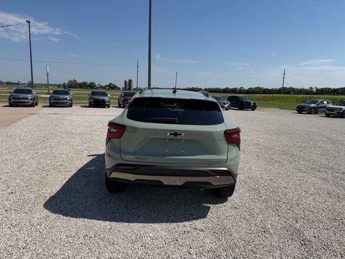 New 2026 Chevrolet Trax ACTIV w/ Driver Confidence Package FWD image 4