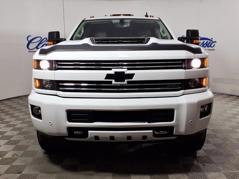 Used 2018 Chevrolet Silverado 2500 LTZ w/ Duramax Plus Package image 3
