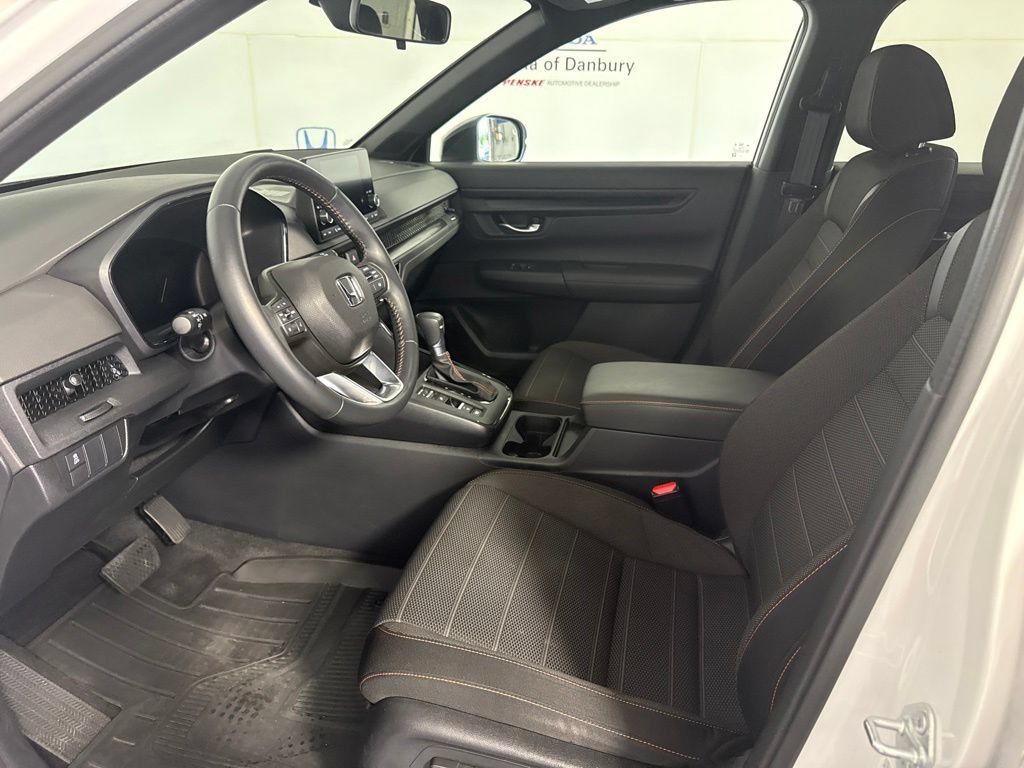 Used 2024 Honda CR-V Sport image 14