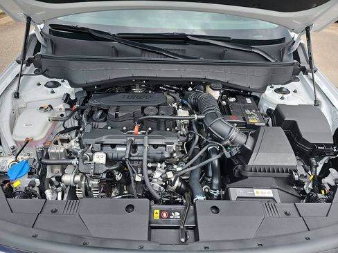 New 2026 Hyundai Kona SEL Premium FWD image 28