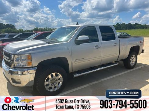 Used 2013 Chevrolet Silverado 2500 LTZ w/ LTZ Plus Package AWD/4WD image 1