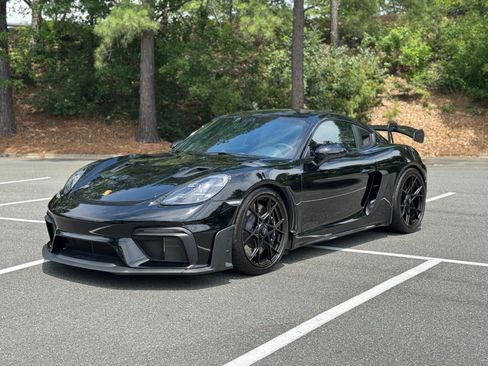 Used 2025 Porsche 718 Cayman GT4 RS RWD image 4