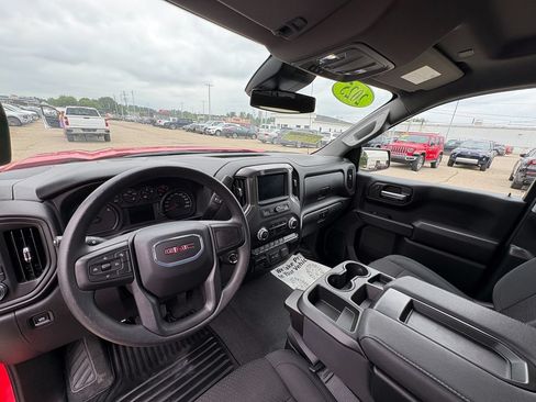 Used 2025 GMC Sierra 1500 Pro w/ Graphite Edition AWD/4WD image 15