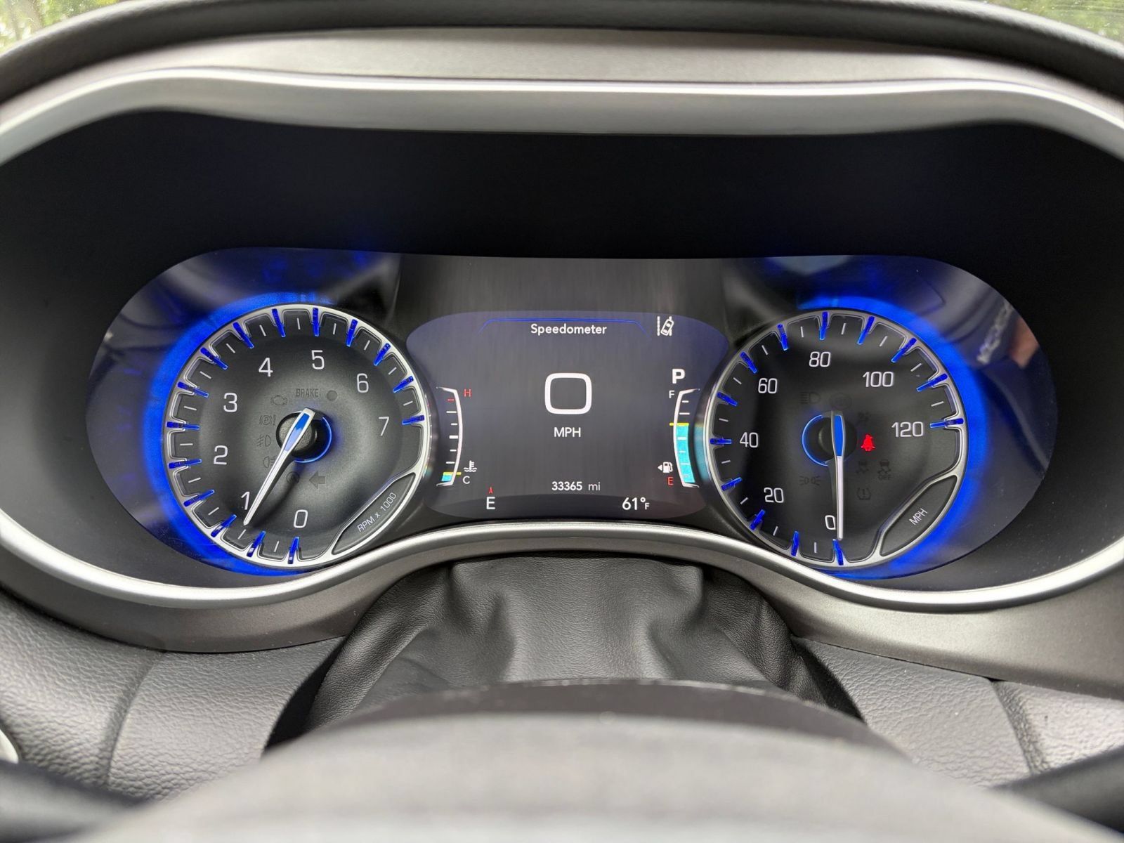 Used 2024 Chrysler Pacifica Touring-L FWD image 41
