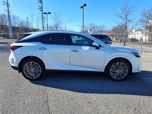 Used 2025 Lexus RX 350 FWD image 2