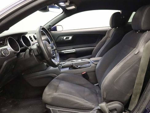 Used 2020 Ford Mustang Coupe w/ Equipment Group 101A RWD image 4