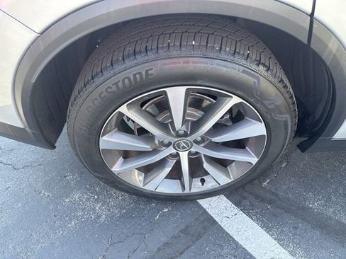 Used 2025 Acura MDX w/ Technology Package image 23