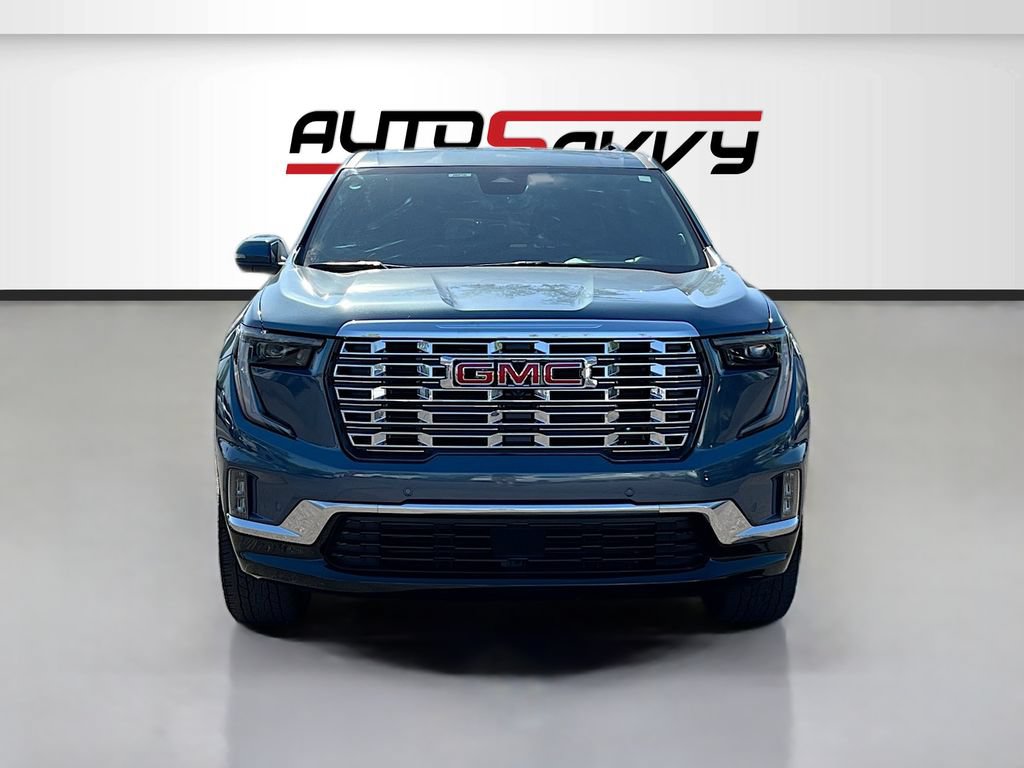 Used 2024 GMC Acadia Denali w/ Super Cruise Package FWD image 2
