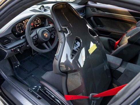 Certified 2026 Porsche 911 GT3 RWD image 46