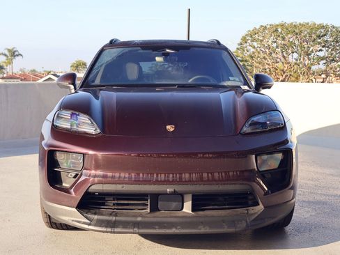 New 2025 Porsche Macan 4 Electric image 6