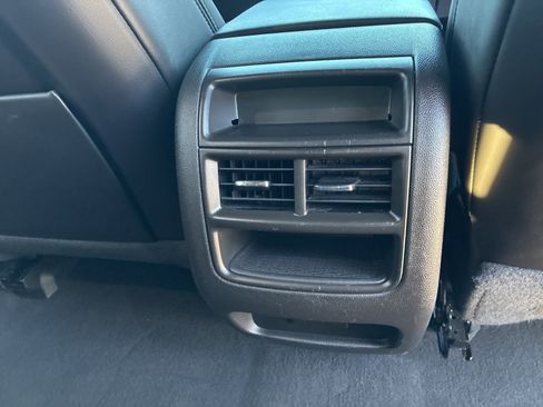 Used 2023 Cadillac XT5 Sportv w/ Technology Package image 19