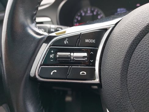 Used 2019 Kia Optima S w/ S Panoramic Sunroof Package image 17