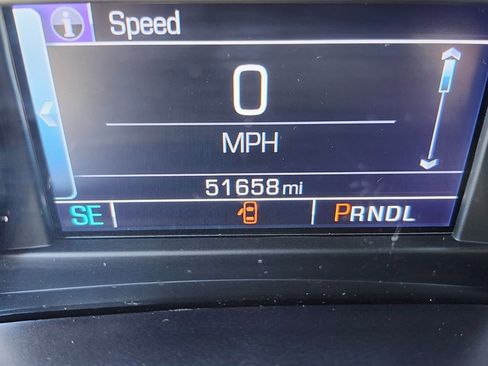 Used 2017 Chevrolet Silverado 1500 LT w/ All Star Edition image 28