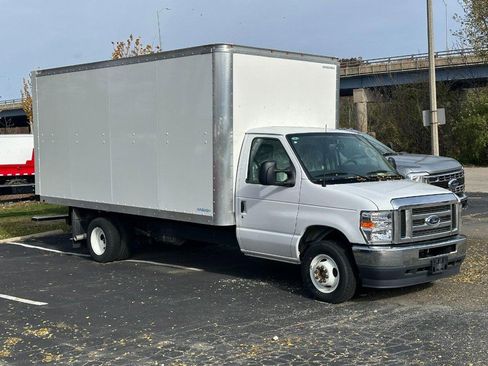 New 2024 Ford E-450 and Econoline 450 Super Duty w/ Power Windows & Locks Group image 1