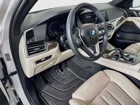 Used 2022 BMW X5 xDrive40i w/ Premium Package AWD/4WD image 9