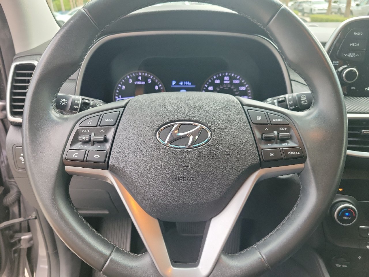 Used 2020 Hyundai Tucson Sport FWD image 18