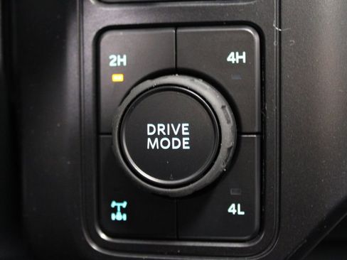 New 2026 Ford F250 Lariat w/ Chrome Package image 50