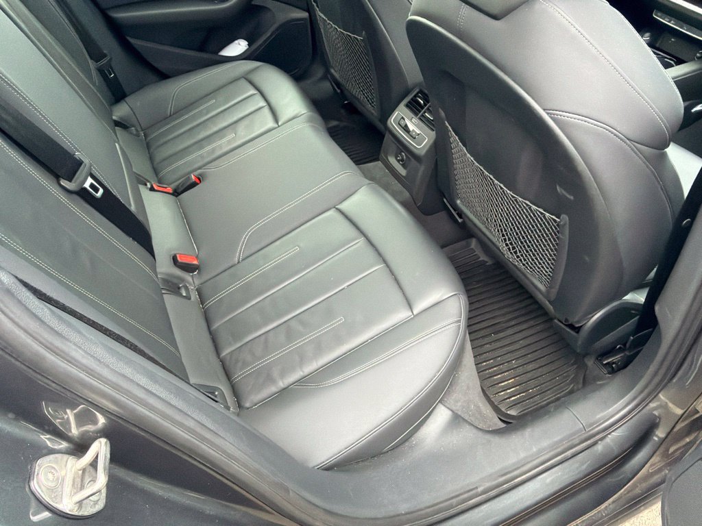 Used 2023 Audi A4 2.0T Premium w/ Convenience Package AWD/4WD image 8