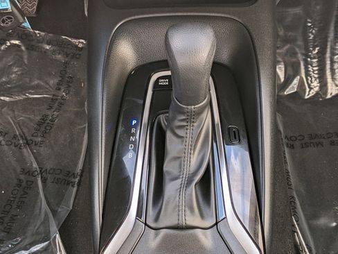 Used 2024 Toyota Corolla LE image 28