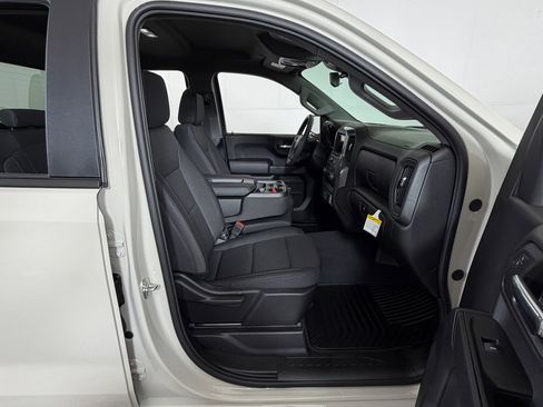 New 2026 Chevrolet Silverado 1500 Custom w/ LPO, Dark Essentials Package image 6