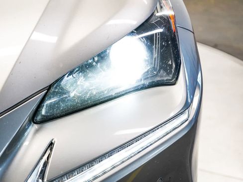 Used 2019 Lexus NX 300 image 7