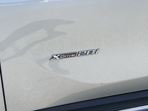 Used 2018 BMW X1 xDrive28i AWD/4WD image 20