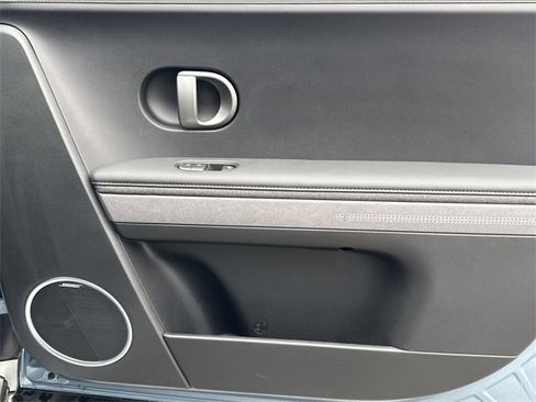 New 2026 Hyundai Ioniq 5 Limited image 14