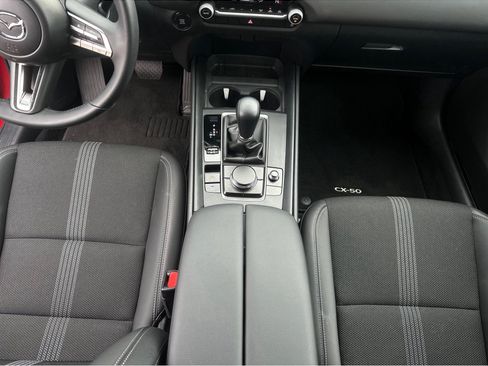 Certified 2025 MAZDA CX-50 AWD 2.5 S w/ Select Package image 15